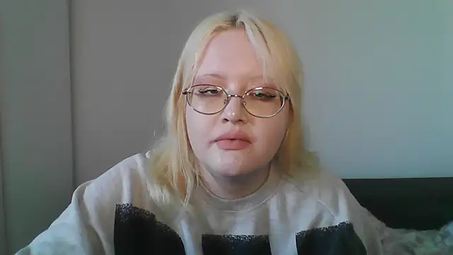 Snapshot of Elayne_Sweet chatting on April 2026 08:04:02 AM Elayne Sweet online show from April 2026 08:04:02 AM