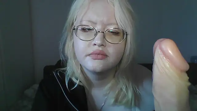 Elayne Sweet online show from April 2026 06:09:02 AM