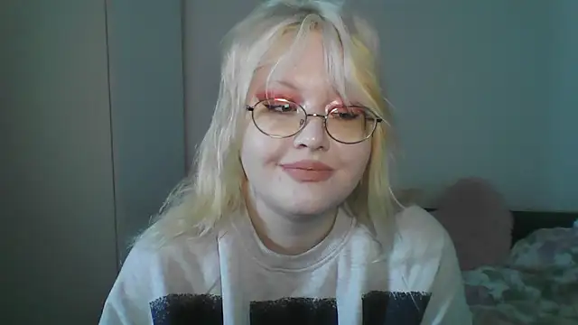 Snapshot of Elayne_Sweet chatting on April 2026 08:06:01 AM Elayne Sweet online show from April 2026 08:06:01 AM