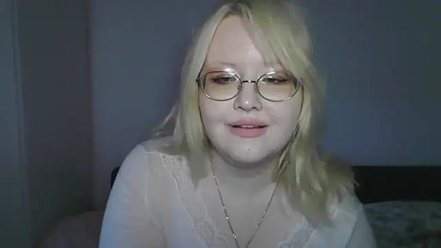Elayne Sweet online show from April 2026 06:17:01 AM