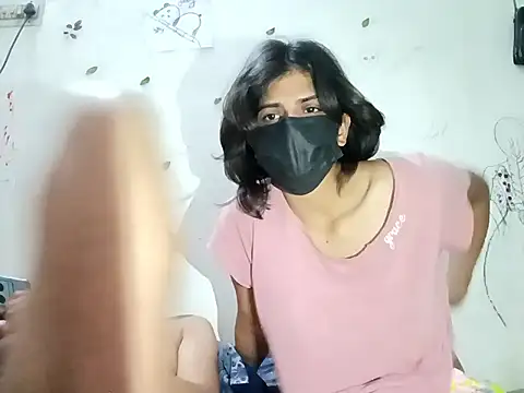 rubisassy14 online show from April 2026 07:31:01 PM