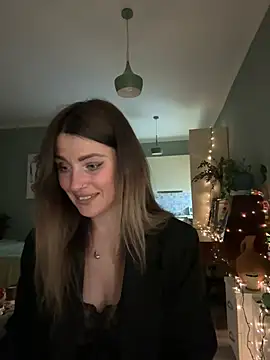 Rita Tease online show from April 2026 06:22:01 PM