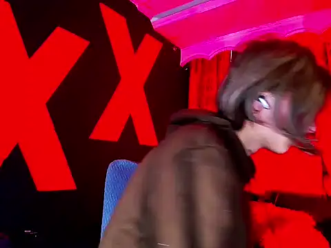 AlanFox1 online show from May 2026 01:31:02 PM