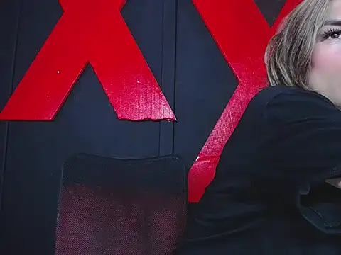 AlanFox1 online show from April 2026 02:45:01 PM