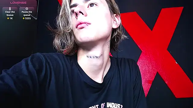 AlanFox1 online show from April 2026 01:26:02 PM