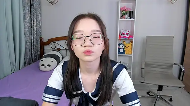 Snapshot of syuri_sun chatting on June 2026 04:34:01 PM syuri sun online show from June 2026 04:34:01 PM