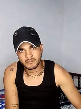 Nicolas Moncadas online show from May 2026 03:32:01 AM