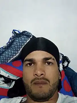 Nicolas Moncadas online show from April 2026 06:08:02 PM