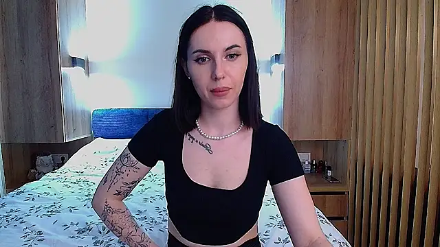Snapshot of Sour_Berry_ chatting on May 2026 03:05:01 PM Sour Berry online show from May 2026 03:05:01 PM