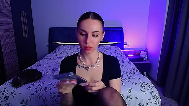 Snapshot of Sour_Berry_ chatting on April 2026 03:24:01 PM Sour Berry online show from April 2026 03:24:01 PM