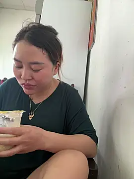 Lina-Naughty online show from April 2026 07:59:01 AM