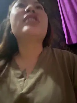 Lina-Naughty online show from April 2026 02:24:01 PM