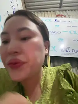 Snapshot of Lina-Naughty chatting on April 2026 05:58:02 AM Lina-Naughty online show from April 2026 05:58:02 AM