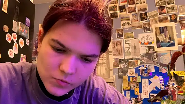 DarylLarrow online show from April 2026 07:31:02 PM