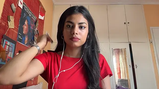 JenniRoutt online show from April 2026 09:34:02 AM