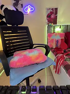 dilsheen kaur live online show from May 2026 11:57:02 AM