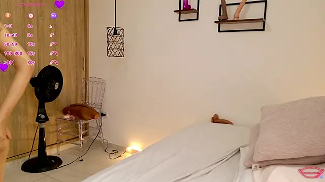 Lindsycarter online show from July 2026 02:06:01 PM