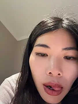 Snapshot of Xiaoyunduo1 chatting on June 2026 03:10:02 PM Xiaoyunduo1 online show from June 2026 03:10:02 PM