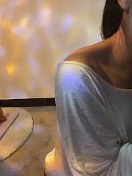 Xiaoyunduo1 online show from April 2026 04:18:01 AM