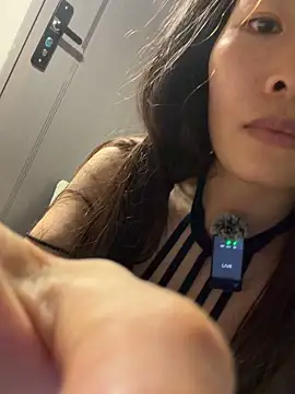 Xiaoyunduo1 online show from May 2026 07:27:01 AM