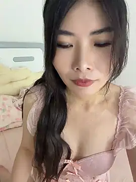 Snapshot of Xiaoyunduo1 chatting on July 2026 10:57:02 PM Xiaoyunduo1 online show from July 2026 10:57:02 PM