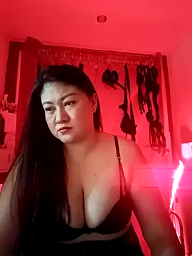 dominalisa online show from April 2026 09:49:01 AM