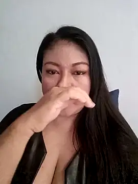 dominalisa online show from April 2026 06:27:01 AM