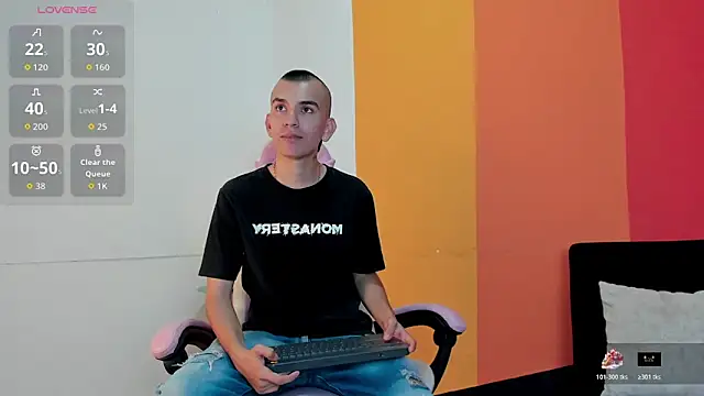 Rowan Cley online show from April 2026 07:40:02 PM