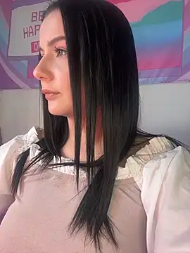 L0LA XO online show from April 2026 12:11:01 PM