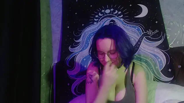 little chappy online show from April 2026 12:28:02 PM