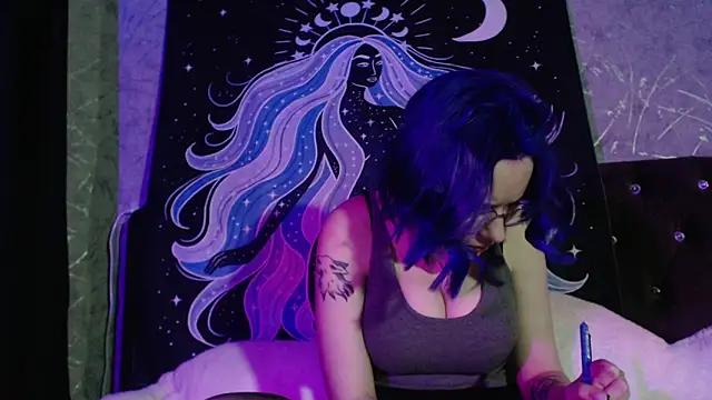 little chappy online show from April 2026 12:10:01 PM