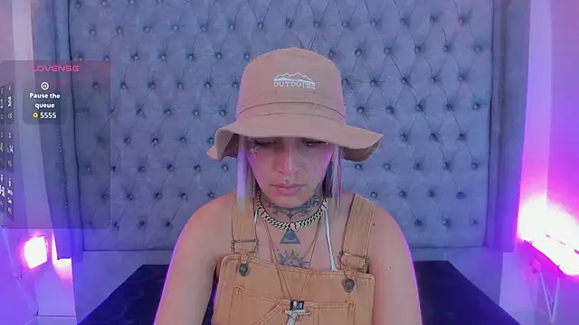 Snapshot of Gyal_Smith chatting on May 2026 03:10:01 AM Gyal Smith online show from May 2026 03:10:01 AM