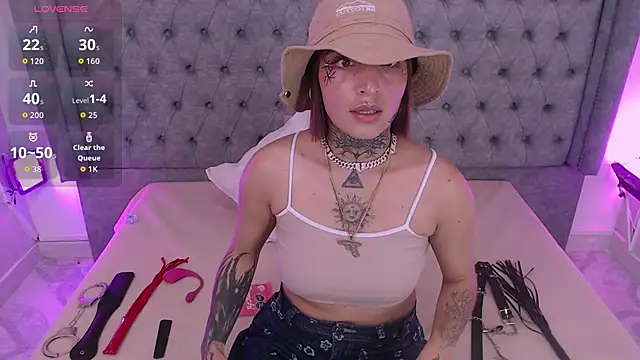 Gyal Smith online show from April 2026 03:35:01 AM