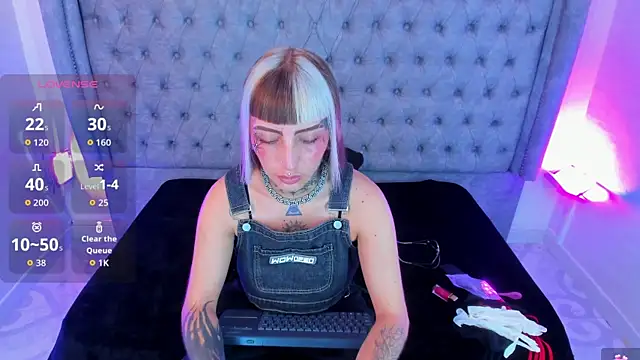Gyal Smith online show from July 2026 12:51:02 AM