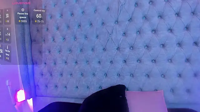 Gyal Smith online show from July 2026 03:39:01 AM