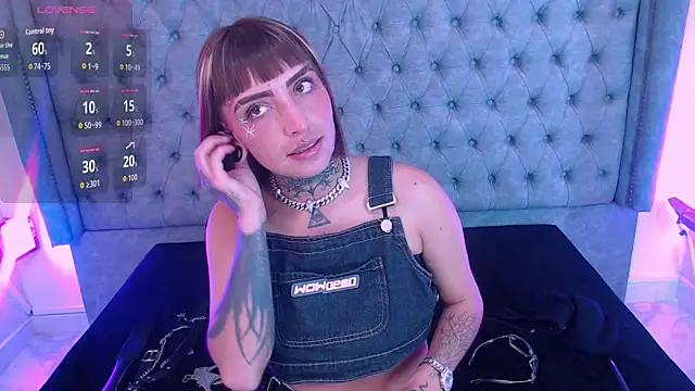 Gyal Smith online show from April 2026 03:35:01 AM