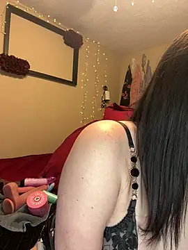taylorsunshine online show from April 2026 03:40:02 AM