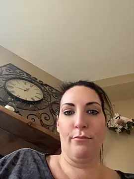taylorsunshine online show from May 2026 05:44:02 PM