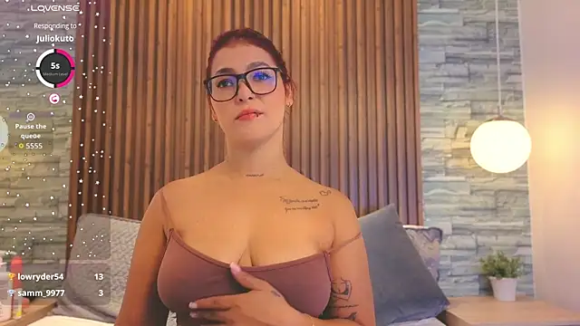 Snapshot of Mia_milf_x chatting on July 2026 12:34:02 PM Mia milf x online show from July 2026 12:34:02 PM