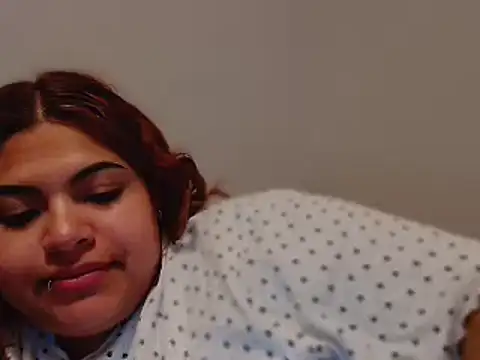 HannyKooper online show from April 2026 09:41:01 PM