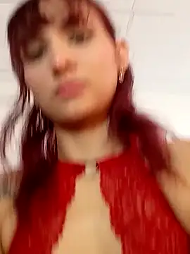 lili blaze online show from May 2026 11:58:01 AM
