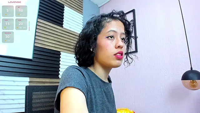 Kaira luxury online show from May 2026 03:05:01 AM