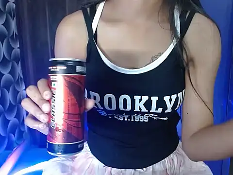 Nora81 online show from April 2026 05:41:01 PM