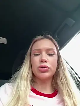 Girl-Mia online show from April 2026 04:41:02 AM