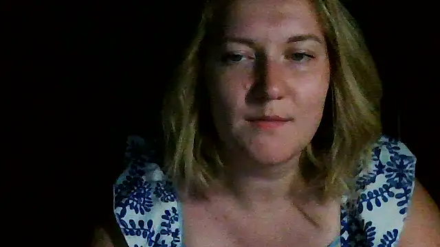 TinaKittyX online show from June 2026 09:38:01 PM