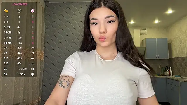 Snapshot of Barbie_Aria chatting on June 2026 05:29:02 PM Barbie Aria online show from June 2026 05:29:02 PM
