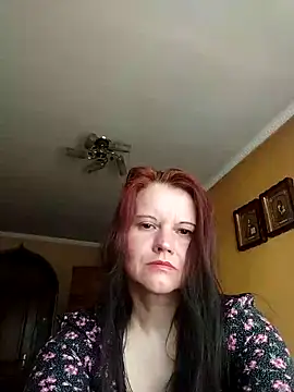 Snapshot of VeronikaLogan chatting on June 2026 07:03:01 AM VeronikaLogan online show from June 2026 07:03:01 AM