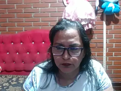 kristalmarelyn online show from May 2026 06:08:01 AM