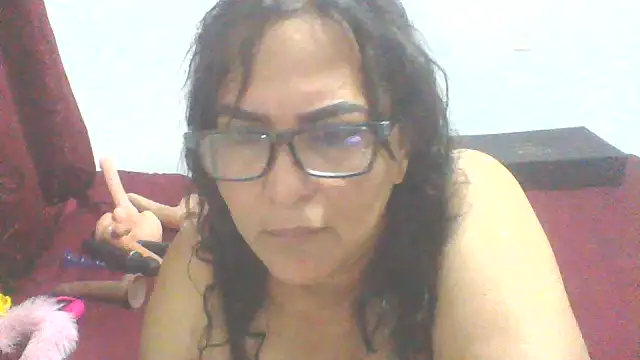 kristalmarelyn online show from July 2026 05:59:01 AM