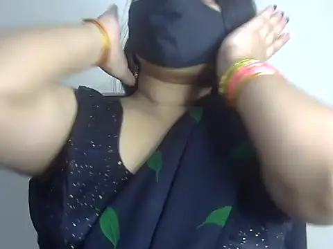 Bitchin Riya online show from April 2026 07:36:01 AM